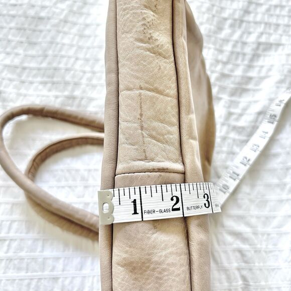 Vintage Julia Duren Beige Leather Handbag Rain Guarded USA Made - Picture 12 of 16